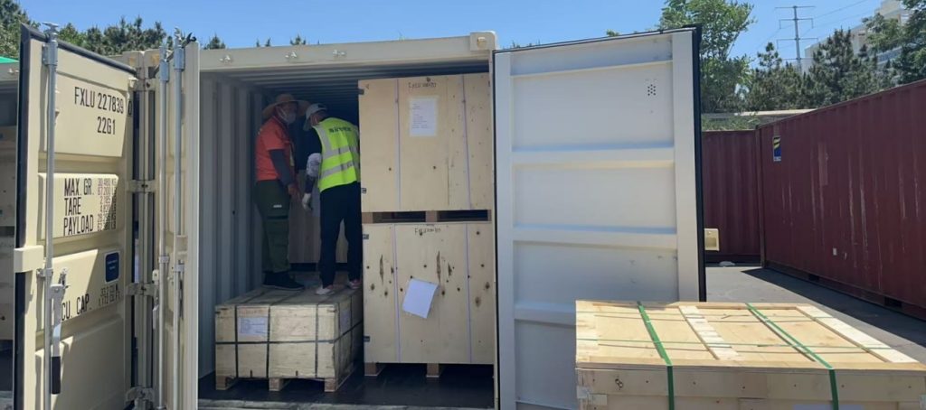 BRF LOGISTICS Loading a shipping container
